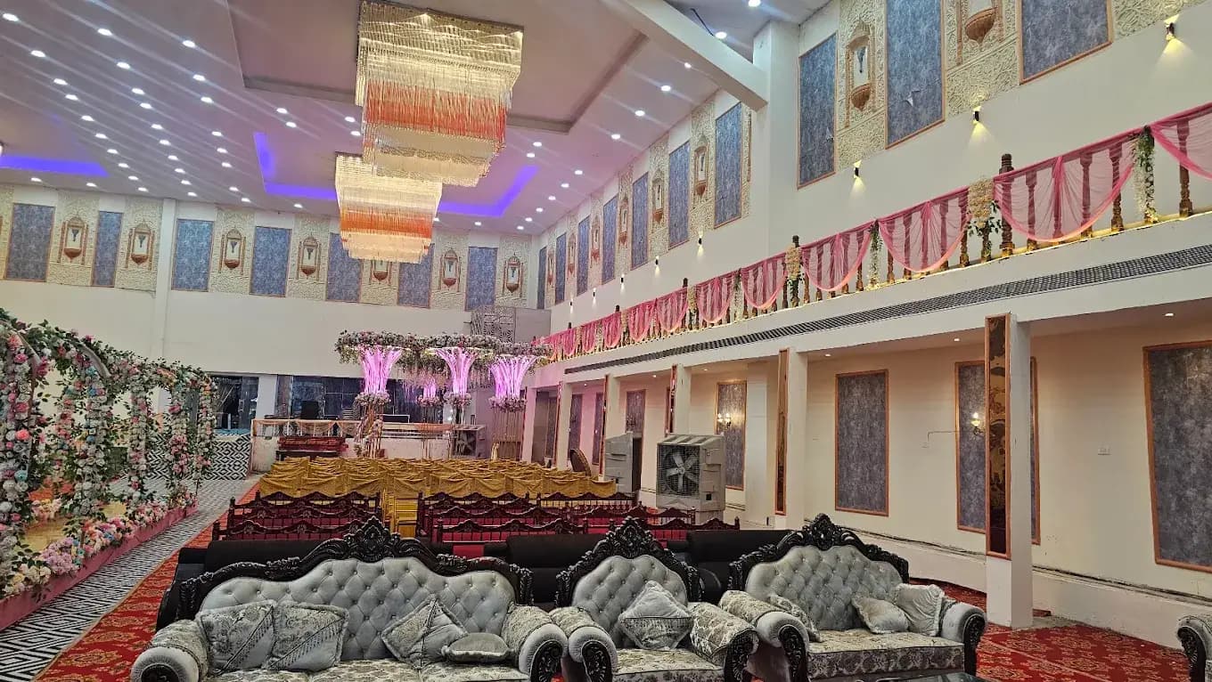 B N Club Banquet Hall